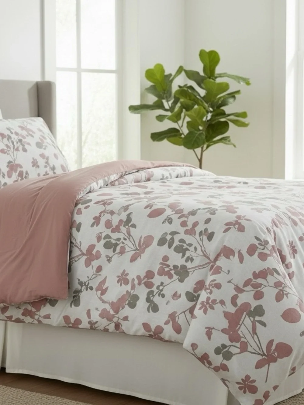Twin Floral Printed Reversible Comforter Set in Dusty Rose and Gray - Picture 2 of 7